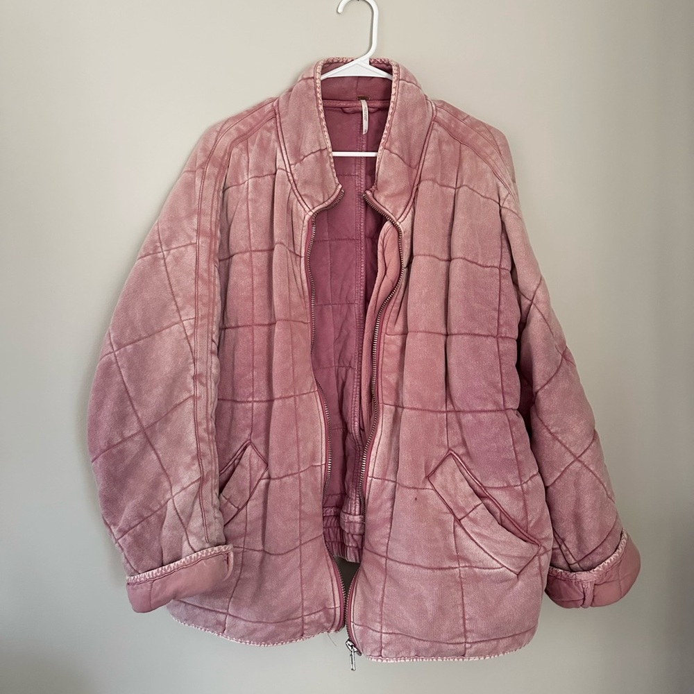 FREE PEOPLE Dolman Quilted Knit Jacket in Daphne Pink
